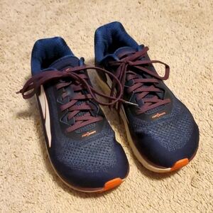 Altra Thorin 4 plush 8.5W Running Shoes